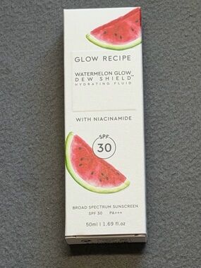 Glow Recipe Watermelon Glow Dew Shield Hydrating Fluid SPF 30 - 1.69 oz